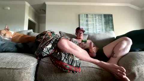 Snapshot of captaincumgun chatting on 24, 9, 2025 Captaincumgun online show from 24, 9, 2025