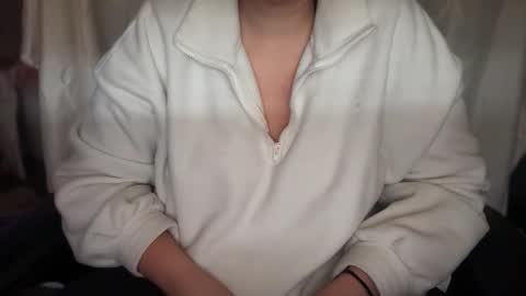 Cara Bou online show from 1, 12, 2025