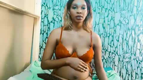 caramelminxxx1 online show from 18, 2, 2026