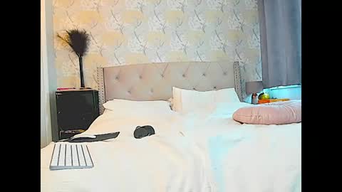 Safiya  online show from 22, 6, 2026