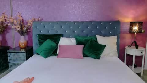 carlareys online show from 8, 7, 2026