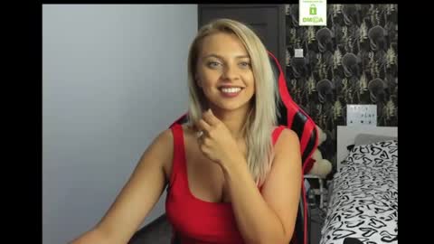 CarlaStaceFun online show from 19, 6, 2026