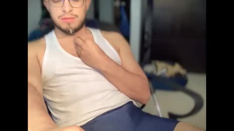 Snapshot of carlcarlinches4 chatting on 10, 1, 2025 carlcarlinches4 online show from 10, 1, 2025