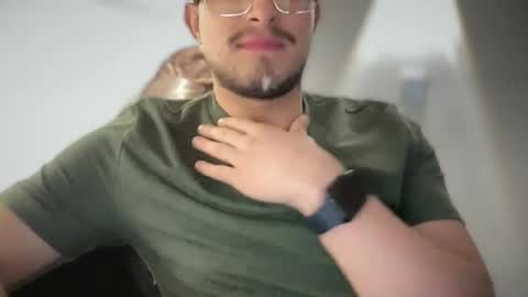 carlcarlinches4 online show from 4, 12, 2025