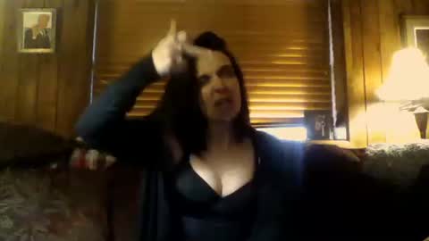 Snapshot of carleyquinn42183 chatting on 28, 2, 2025 Carley online show from 28, 2, 2025