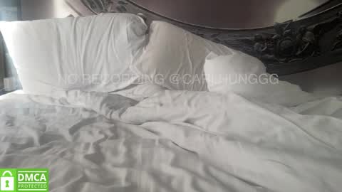 Snapshot of carlhung_69 chatting on 12, 11, 2025 carlhung 69 hairy friends gay bi online show from 12, 11, 2025