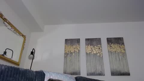 Carlie online show from 18, 4, 2026