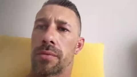 carlosrm440882 online show from 28, 4, 2026