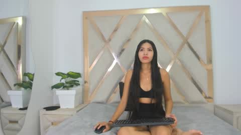 carlotaasm online show from 23, 3, 2026