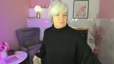 Carmen online show from 5, 4, 2026