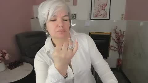 Carmen online show from 20, 4, 2026