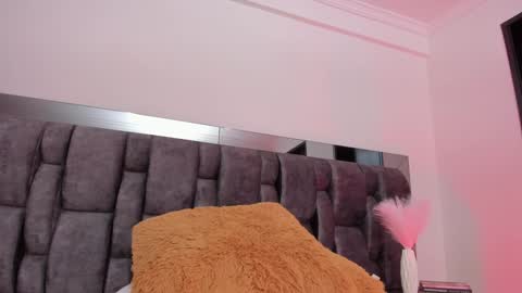 Snapshot of carol_horny chatting on 25, 1, 2025 Carol  online show from 25, 1, 2025