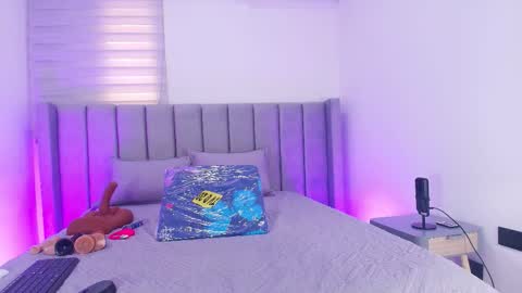 Carol online show from 3, 12, 2025