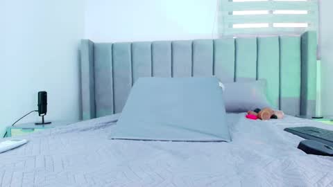 Snapshot of carol_juiicy_ chatting on 12, 2, 2026 Carol online show from 12, 2, 2026