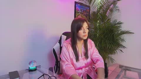 CAROL online show from 7, 11, 2025