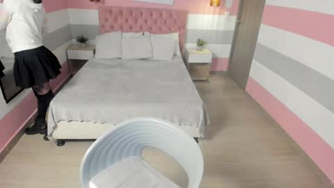 Snapshot of carol_pinter chatting on 6, 1, 2025 Carol online show from 6, 1, 2025