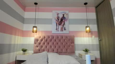 Snapshot of carol_pinter chatting on 28, 2, 2025 Carol online show from 28, 2, 2025