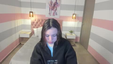 Snapshot of carol_pinter chatting on 28, 2, 2025 Carol online show from 28, 2, 2025