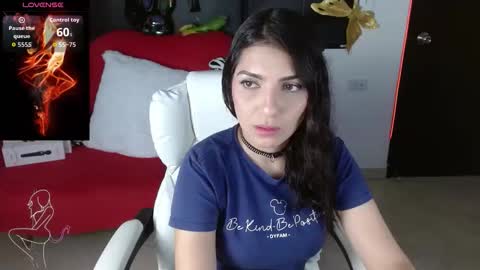 Caroline online show from 16, 2, 2026