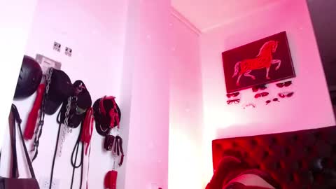 Soft Carolina online show from 3, 5, 2026