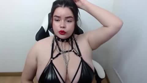 carolina online show from 17, 4, 2026
