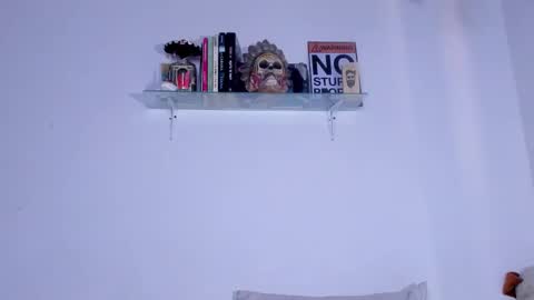 Snapshot of carolina_ml chatting on 5, 2, 2026 CarolinaM online show from 5, 2, 2026