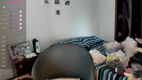 carolina_zaens online show from 20, 2, 2025