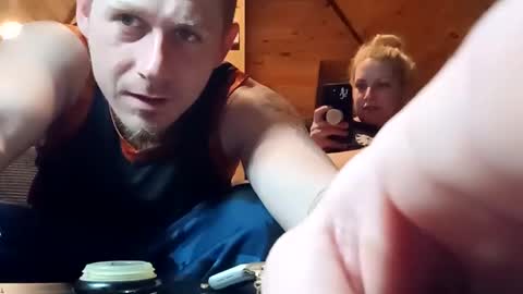 carolinajuggalo17 online show from 27, 3, 2026