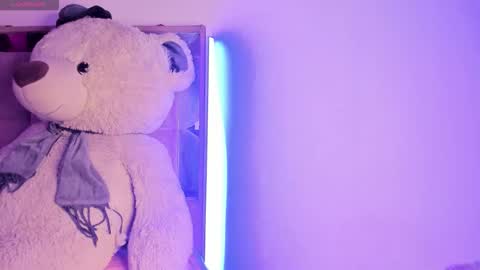 caroline 3 online show from 1, 10, 2025