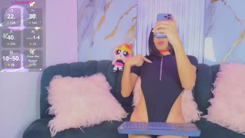 caroline_foster1 online show from 10, 1, 2026