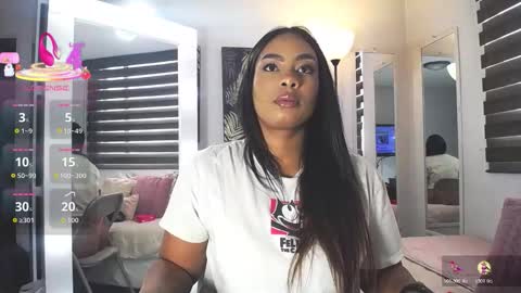 C A R O L I N E online show from 28, 11, 2025