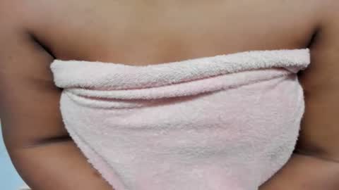 Snapshot of carolinnagomez chatting on 12, 2, 2026 Caro online show from 12, 2, 2026