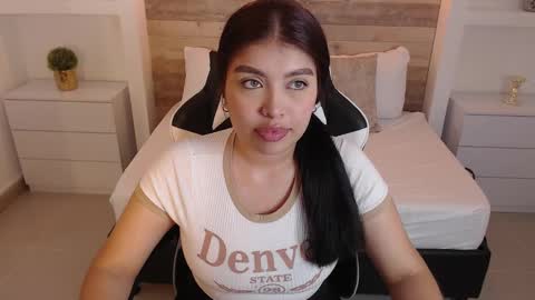 carriepink_ online show from 23, 9, 2025