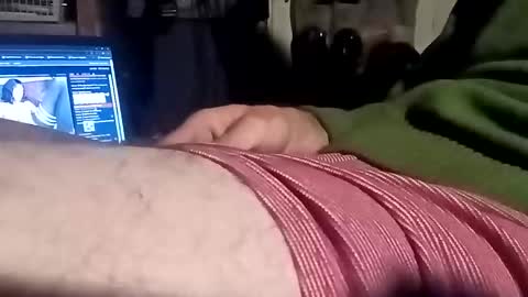 Snapshot of caryb chatting on 5, 1, 2025 caryb online show from 5, 1, 2025