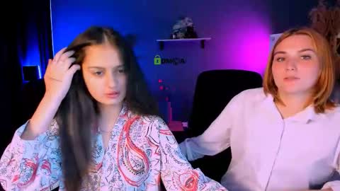 casey_meow_ online show from 19, 9, 2025