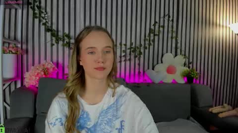 Casey sweeet online show from 3, 3, 2026