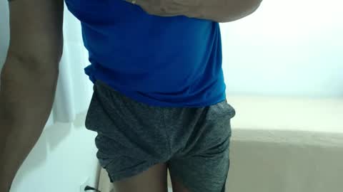 cashmastermuscle77 online show from 19, 5, 2026