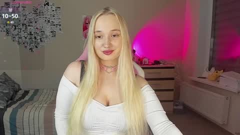 Cassie Rosss online show from 4, 2, 2025