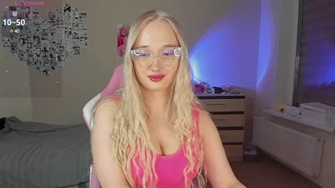 Cassie Rosss online show from 9, 2, 2025