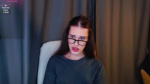 Snapshot of cassiemich chatting on 2, 3, 2025 Cassie online show from 2, 3, 2025