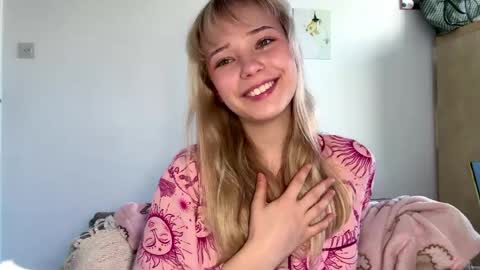 Olivia online show from 7, 4, 2026