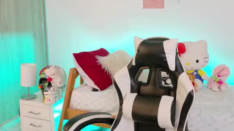 Paula  online show from 19, 5, 2026
