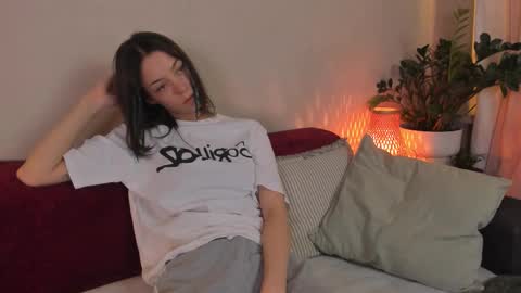  cassandra  online show from 4, 11, 2025