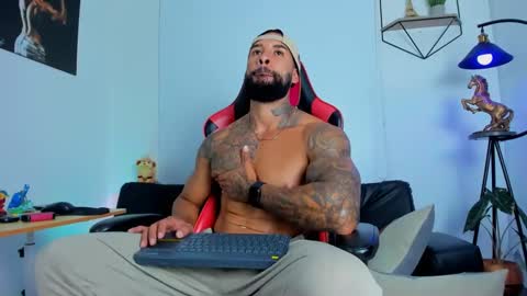 Matheo Brown online show from 13, 2, 2025