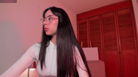 Loren online show from 22, 2, 2025