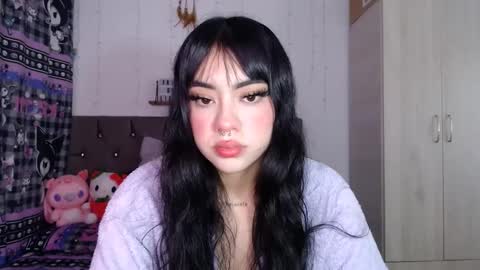 Mila online show from 15, 9, 2025