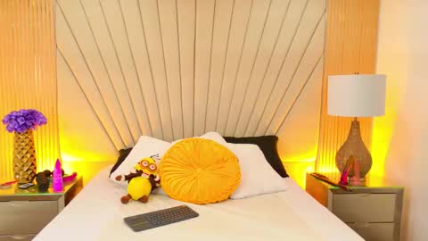 Snapshot of cata_muakgb chatting on 21, 10, 2025 Dani online show from 21, 10, 2025