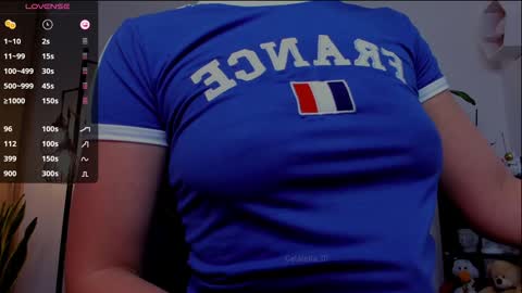 MACARENA online show from 8, 12, 2024