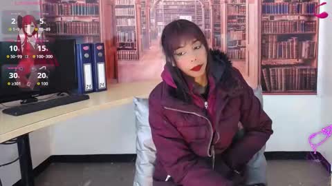 Queen Catalella online show from 5, 12, 2025