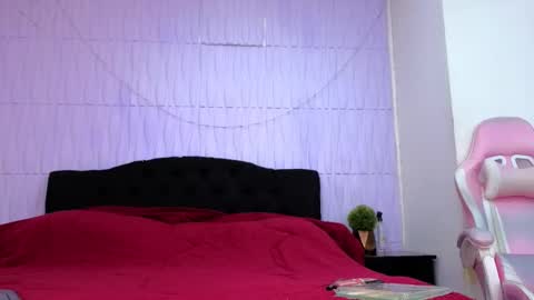 catalina_jenkins online show from 27, 10, 2025